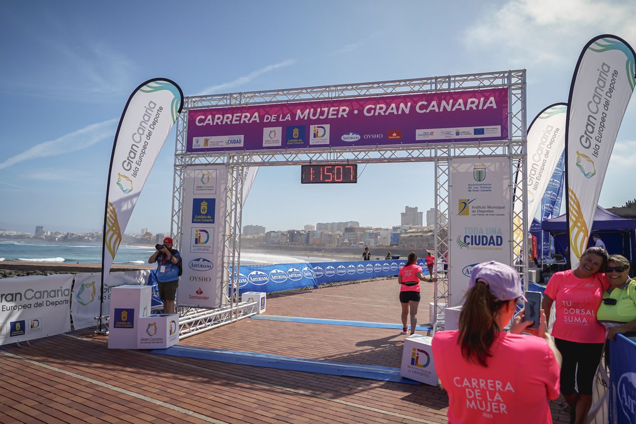 Las fotos de meta de la Carrera de la Mujer de Gran Canaria 12 14 17 15701 O