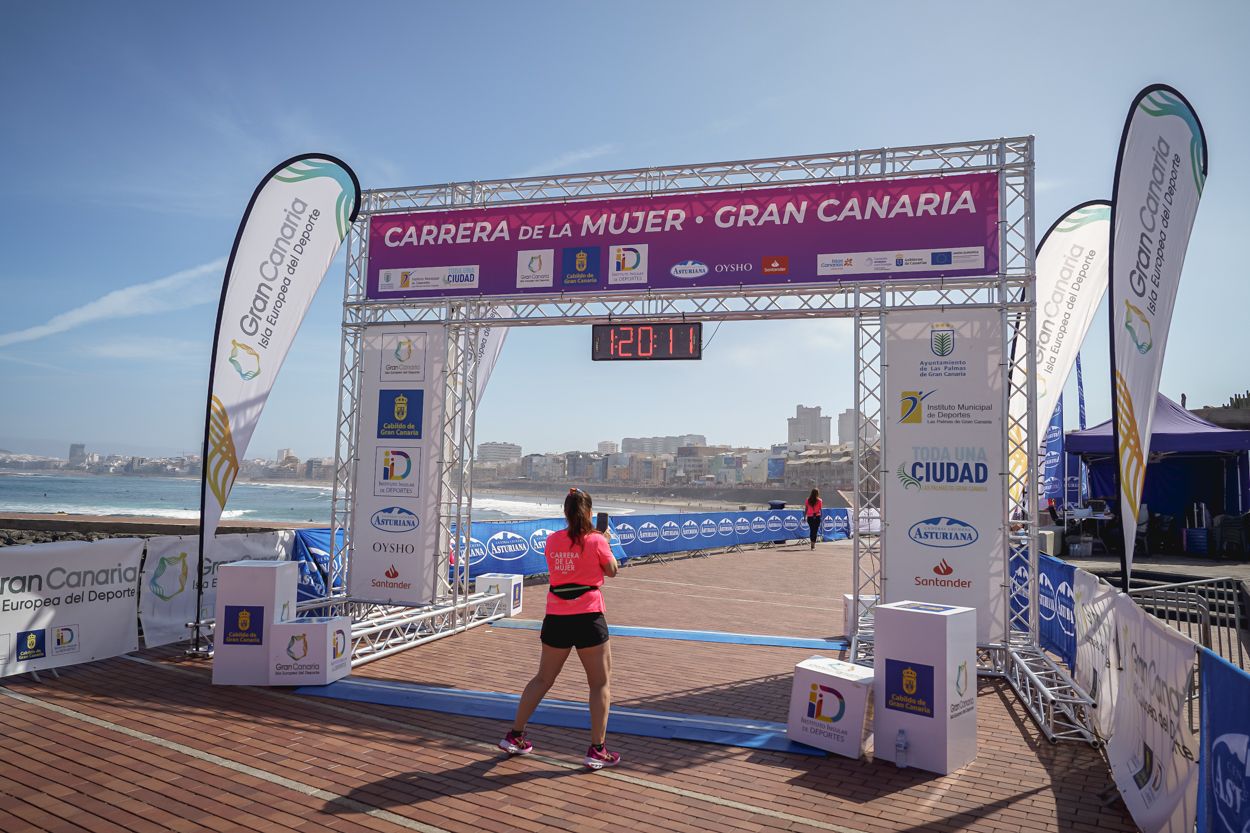 Las fotos de meta de la Carrera de la Mujer de Gran Canaria 12 19 22 15701 O