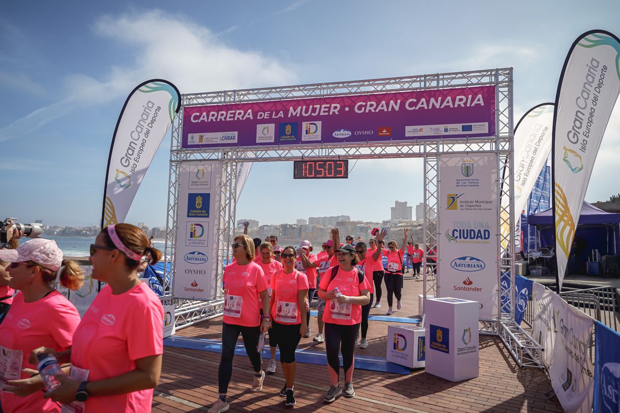 Las fotos de meta de la Carrera de la Mujer de Gran Canaria 12 04 14 15701 O