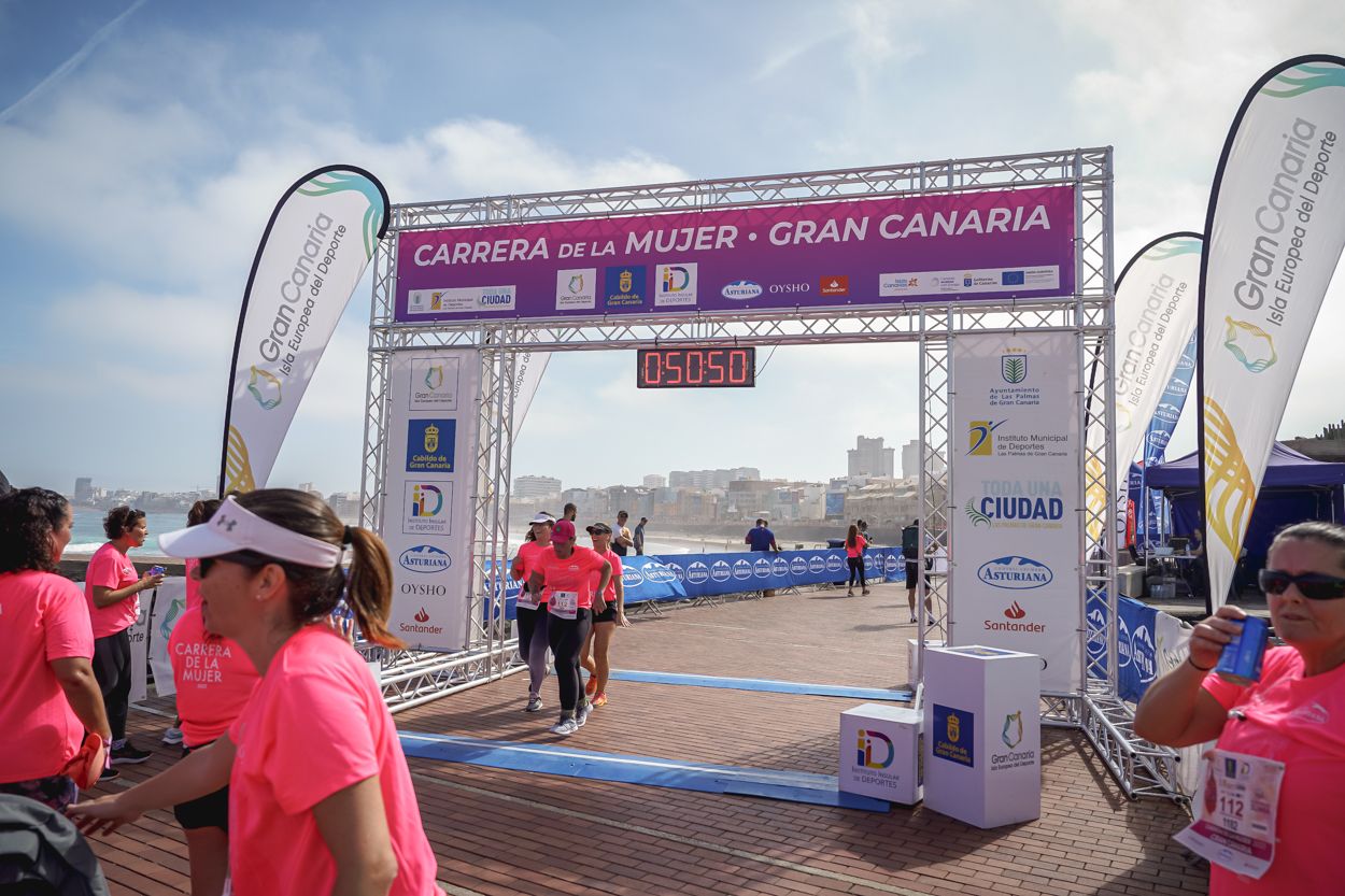 Las fotos de meta de la Carrera de la Mujer de Gran Canaria 11 50 00 15701 O