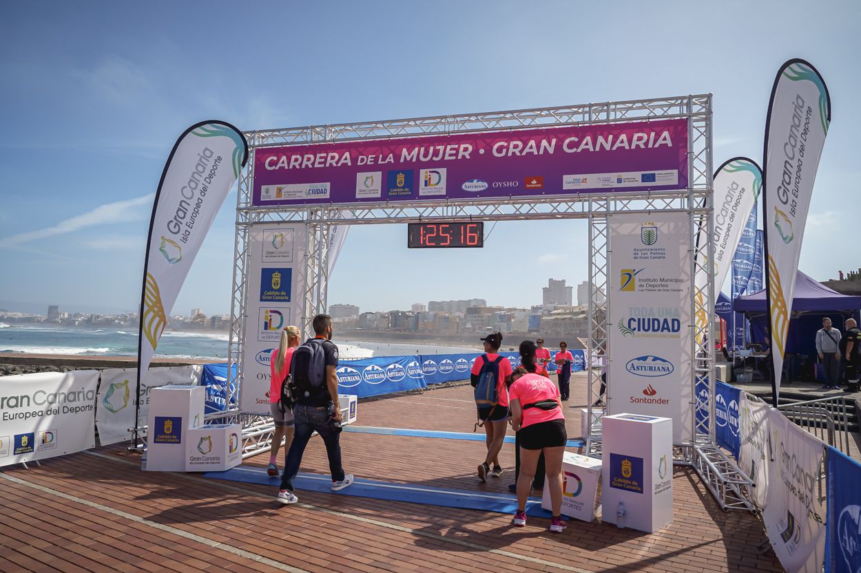 Las fotos de meta de la Carrera de la Mujer de Gran Canaria 12 24 27 15701 O