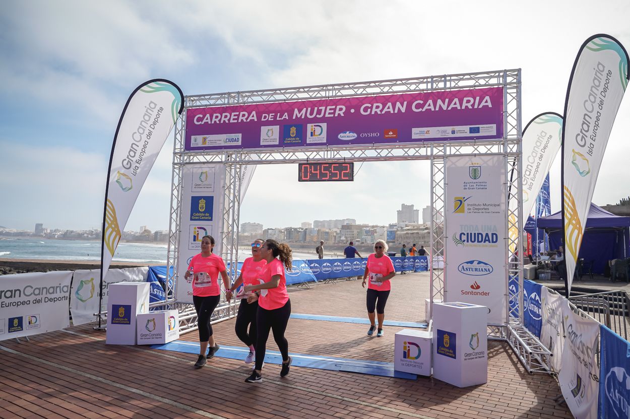 Las fotos de meta de la Carrera de la Mujer de Gran Canaria 11 45 03 15701 O