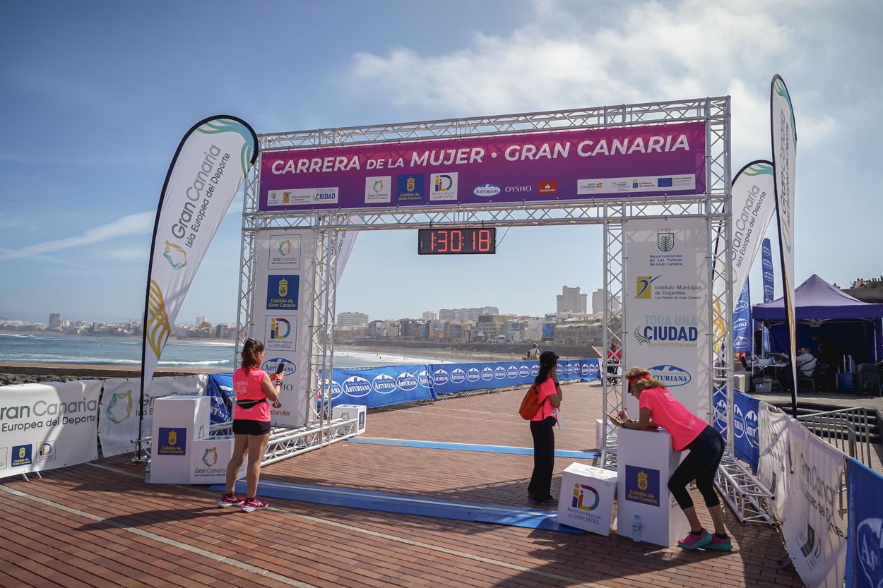 Las fotos de meta de la Carrera de la Mujer de Gran Canaria 12 29 29 15701 O