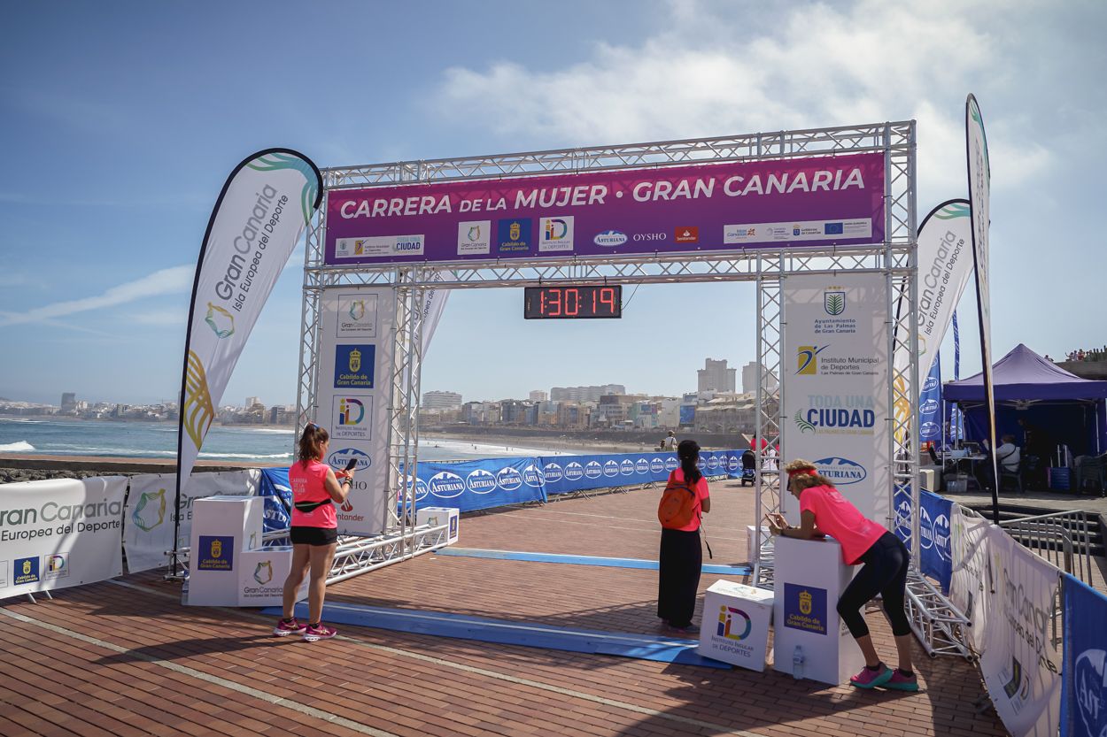 Las fotos de meta de la Carrera de la Mujer de Gran Canaria 12 29 30 15701 O