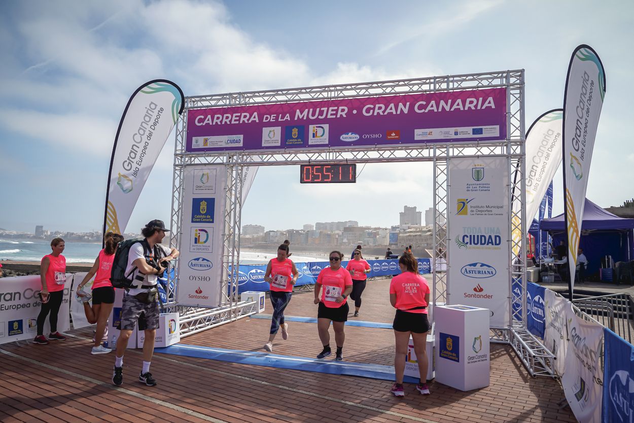 Las fotos de meta de la Carrera de la Mujer de Gran Canaria 11 54 21 15701 O