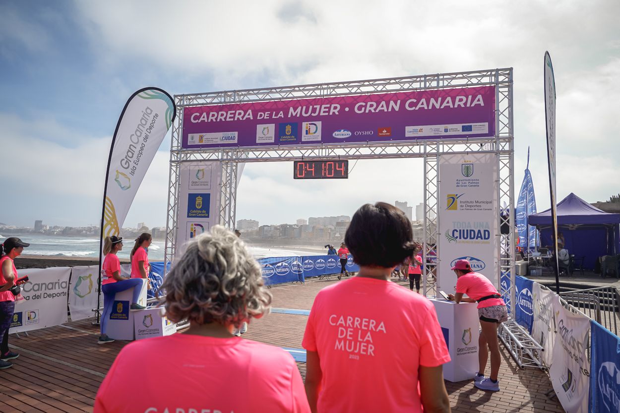 Las fotos de meta de la Carrera de la Mujer de Gran Canaria 11 40 15 15701 O