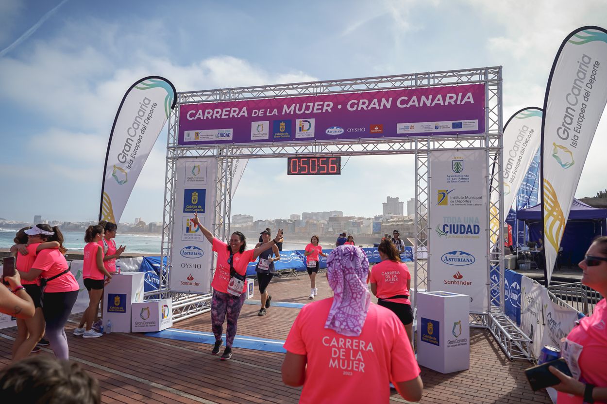 Las fotos de meta de la Carrera de la Mujer de Gran Canaria 11 50 07 15701 O