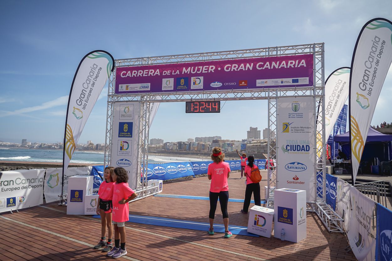 Las fotos de meta de la Carrera de la Mujer de Gran Canaria 12 31 55 15701 O