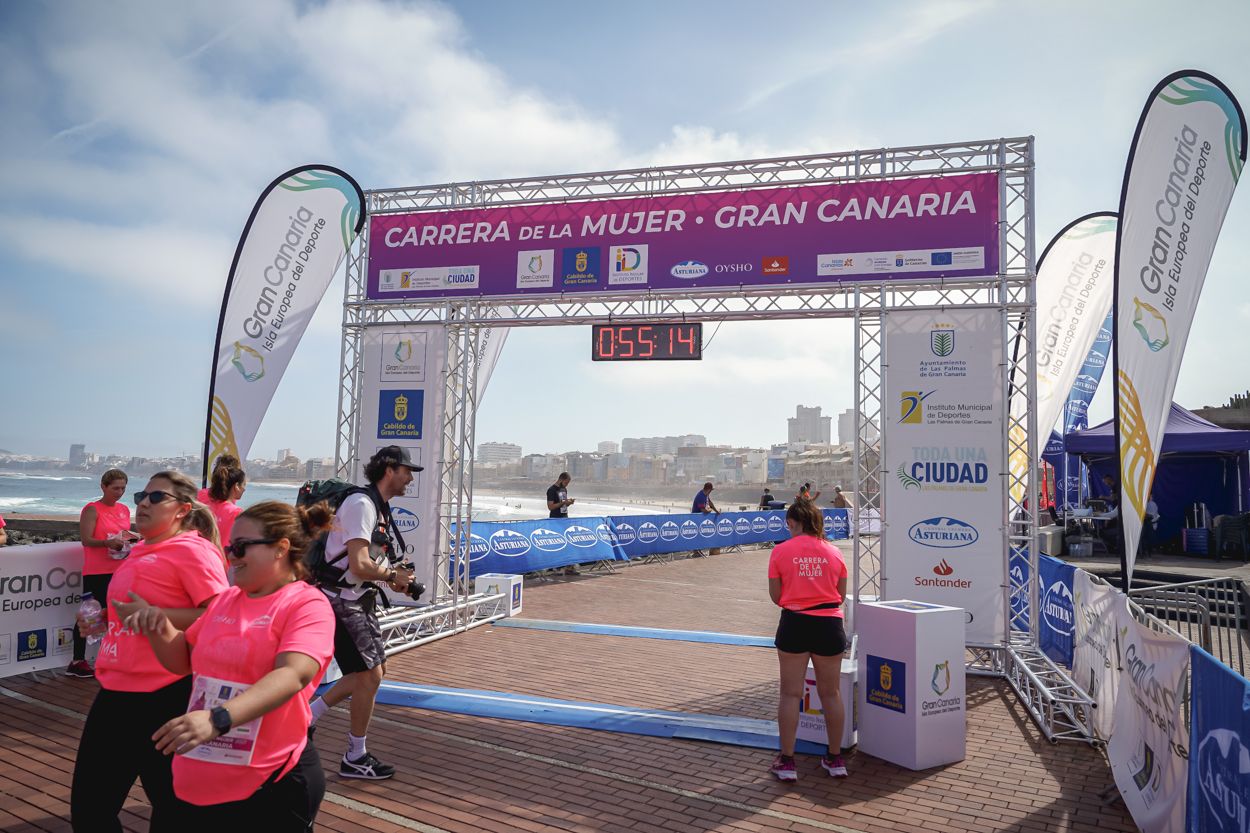 Las fotos de meta de la Carrera de la Mujer de Gran Canaria 11 54 24 15701 O