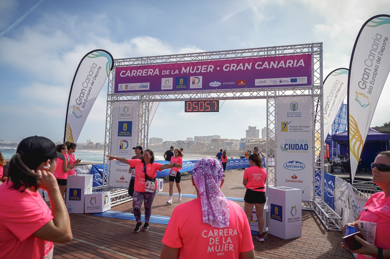 Las fotos de meta de la Carrera de la Mujer de Gran Canaria 11 50 08 15701 O