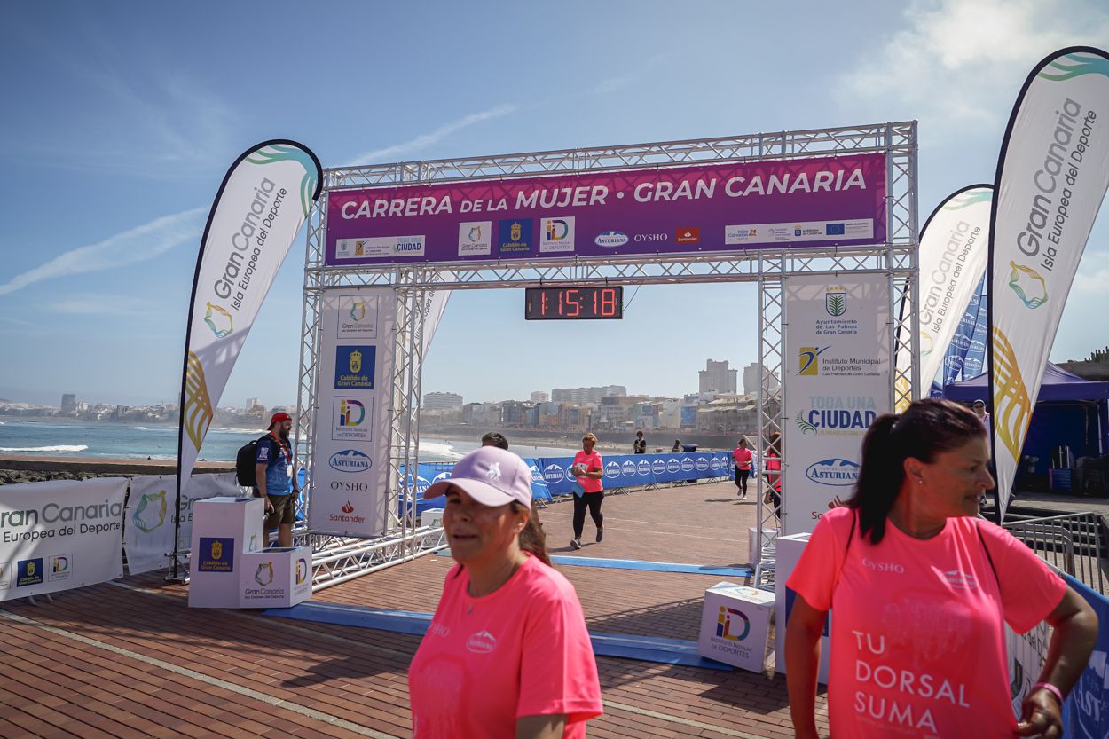 Las fotos de meta de la Carrera de la Mujer de Gran Canaria 12 14 28 15701 O