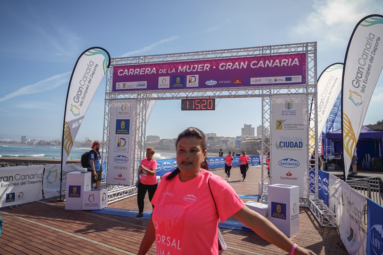 Las fotos de meta de la Carrera de la Mujer de Gran Canaria 12 14 31 15701 O