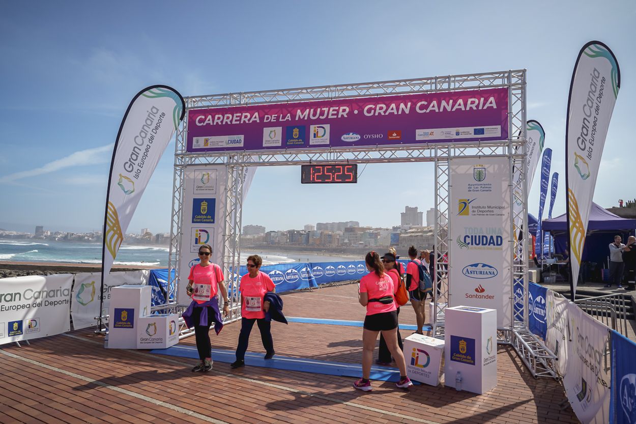 Las fotos de meta de la Carrera de la Mujer de Gran Canaria 12 24 36 15701 O
