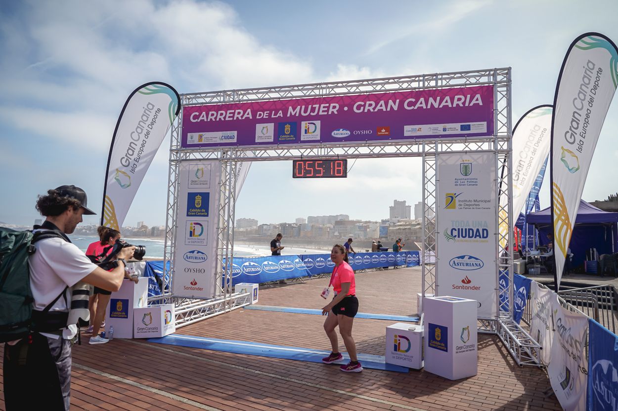 Las fotos de meta de la Carrera de la Mujer de Gran Canaria 11 54 28 15701 O