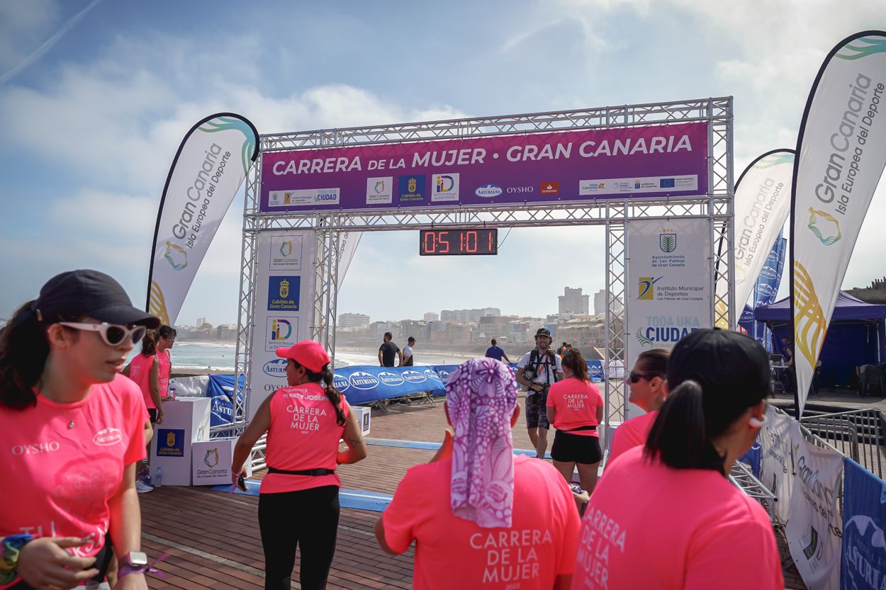 Las fotos de meta de la Carrera de la Mujer de Gran Canaria 11 50 12 15701 O