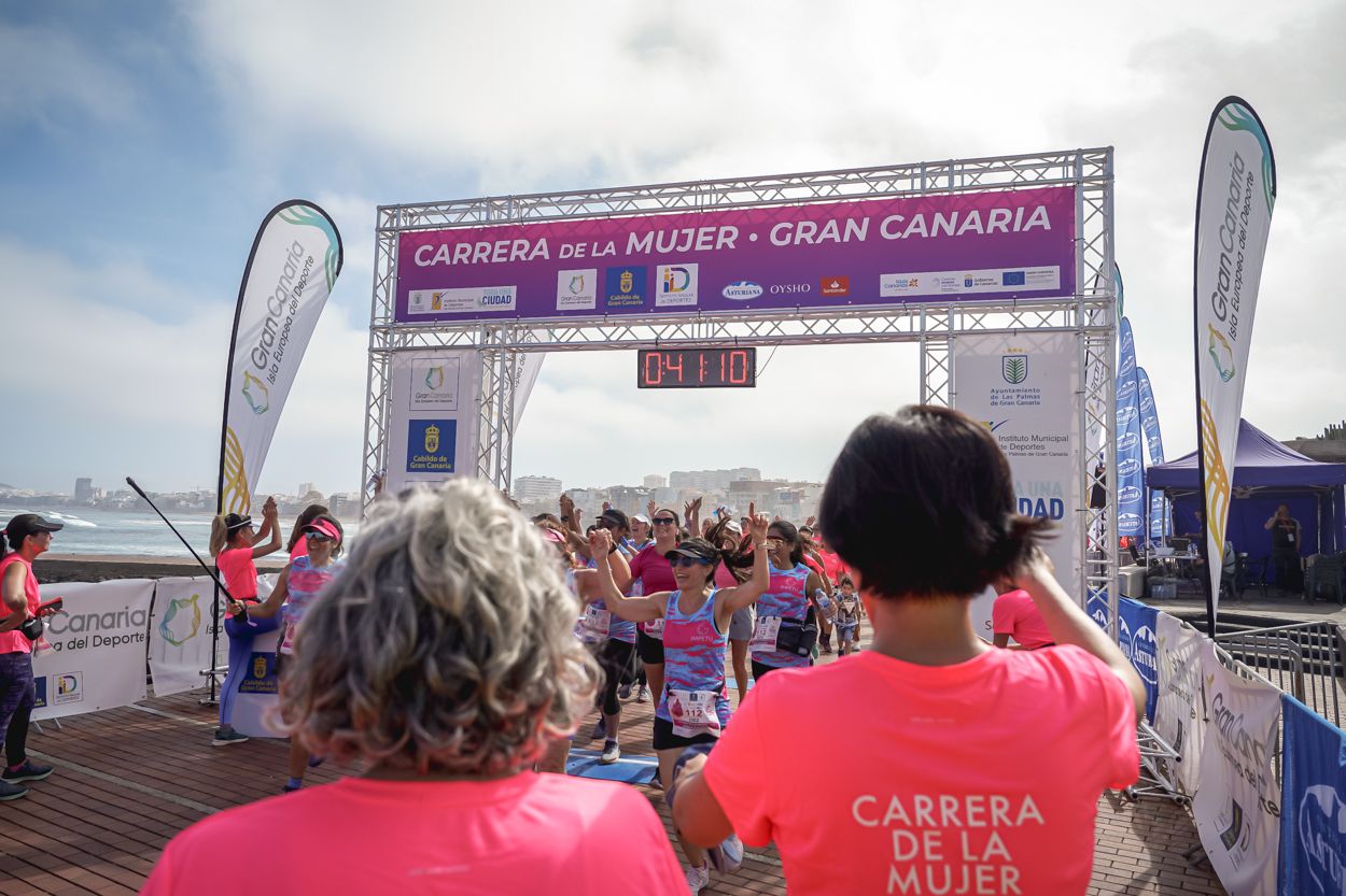 Las fotos de meta de la Carrera de la Mujer de Gran Canaria 11 40 21 15701 O