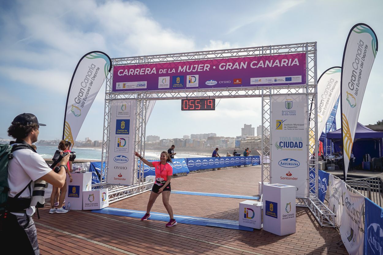 Las fotos de meta de la Carrera de la Mujer de Gran Canaria 11 54 29 15701 O