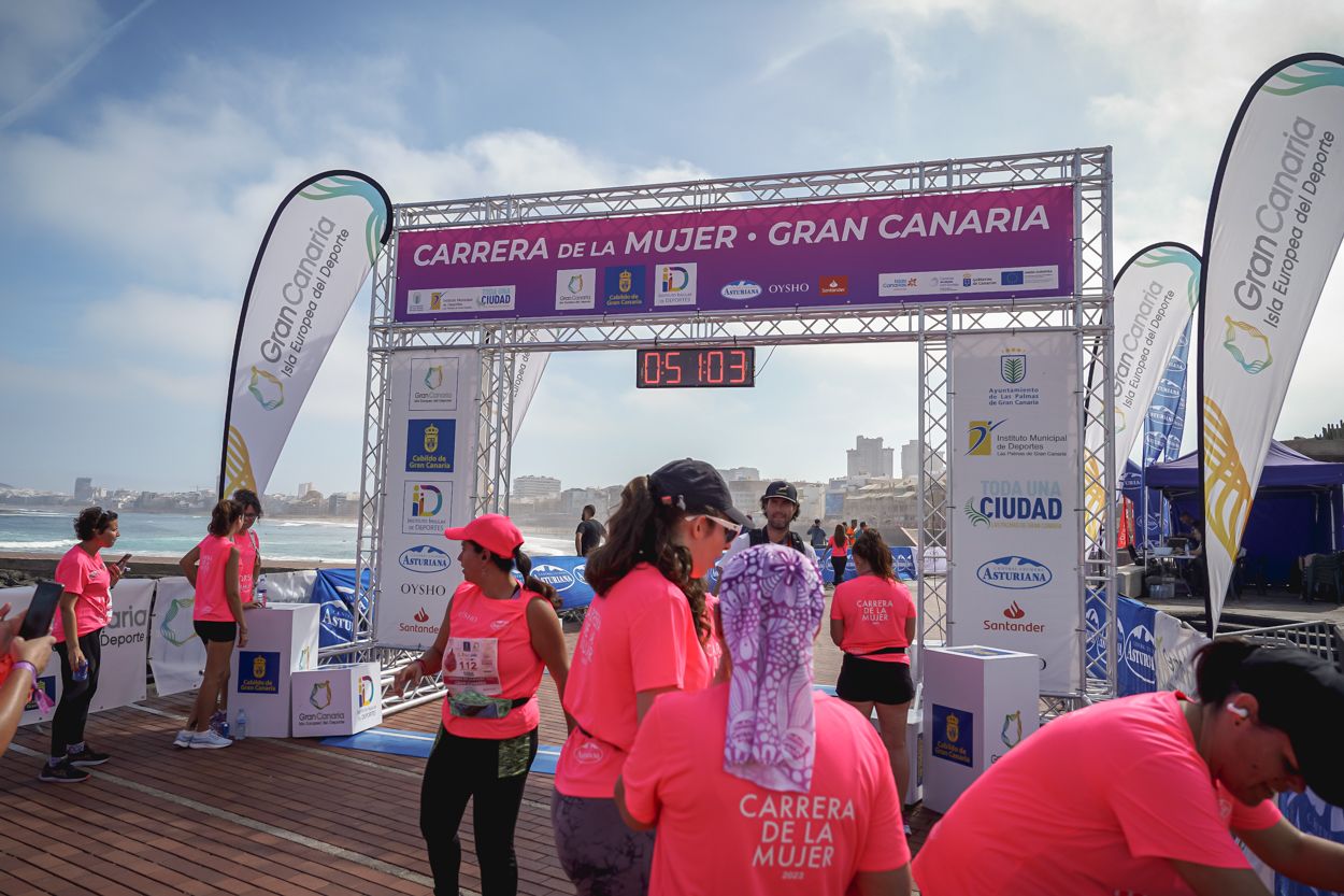 Las fotos de meta de la Carrera de la Mujer de Gran Canaria 11 50 14 15701 O