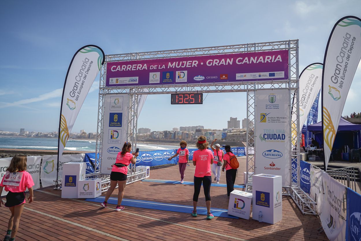 Las fotos de meta de la Carrera de la Mujer de Gran Canaria 12 32 02 15701 O