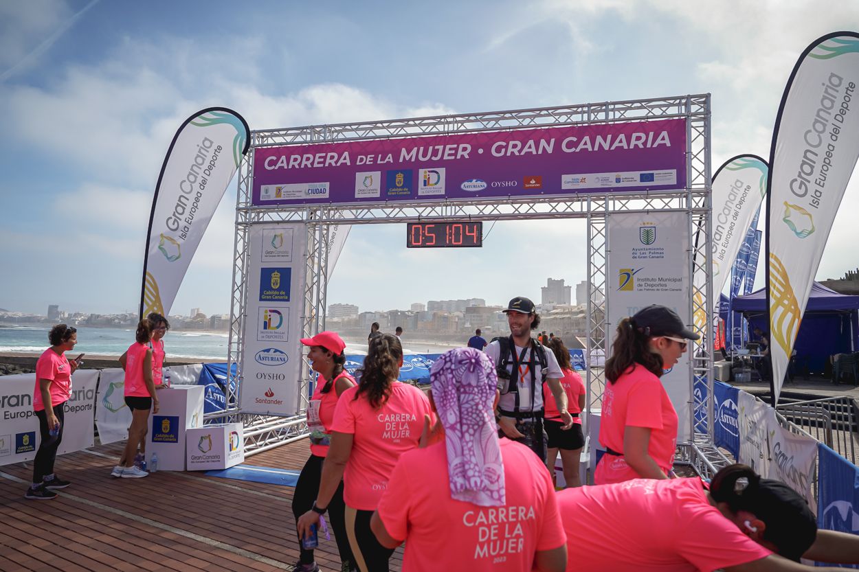 Las fotos de meta de la Carrera de la Mujer de Gran Canaria 11 50 15 15701 O