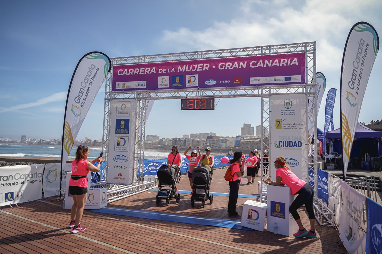 Las fotos de meta de la Carrera de la Mujer de Gran Canaria 12 29 42 15701 O