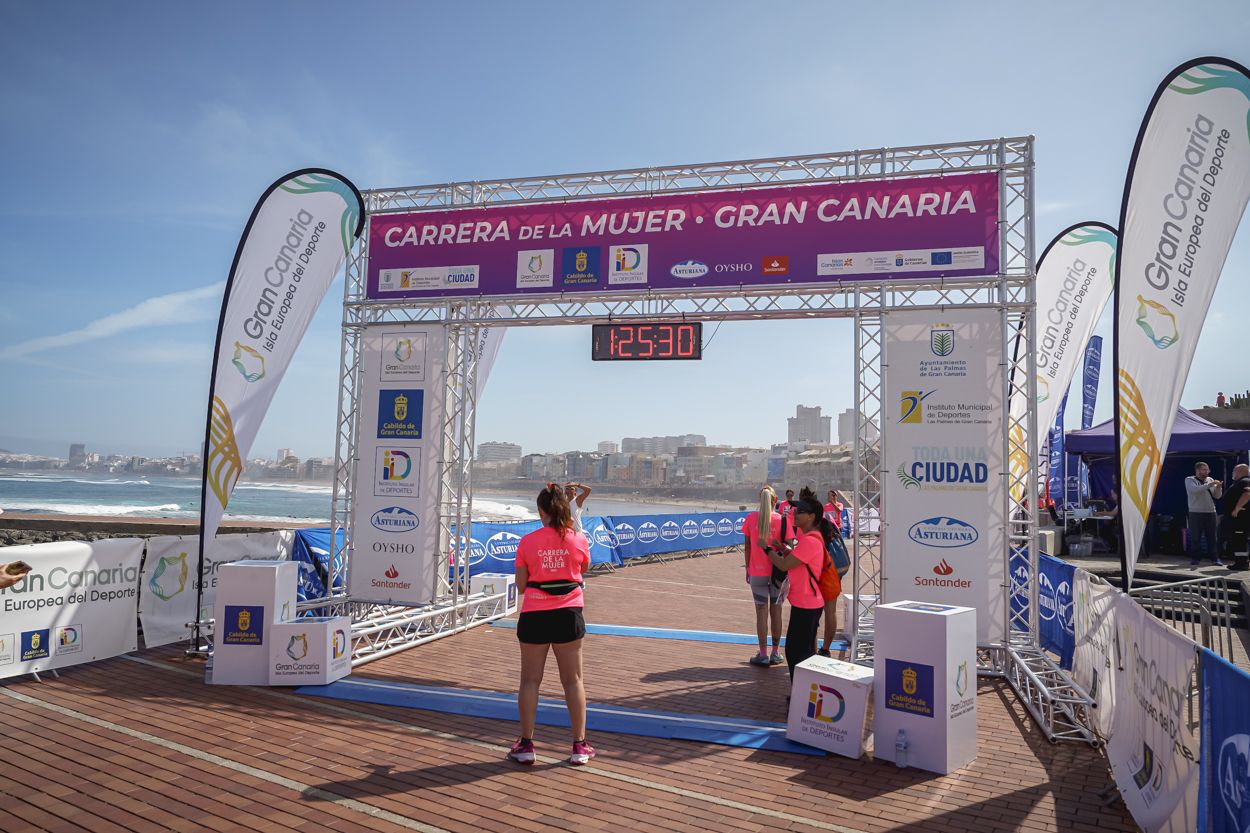 Las fotos de meta de la Carrera de la Mujer de Gran Canaria 12 24 41 15701 O