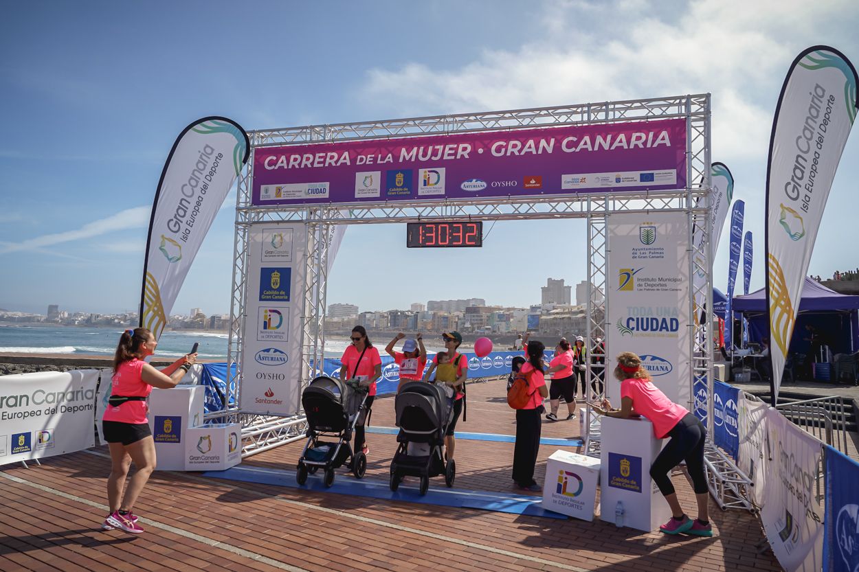 Las fotos de meta de la Carrera de la Mujer de Gran Canaria 12 29 43 15701 O
