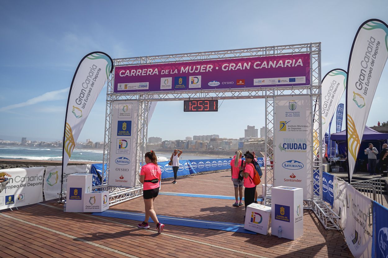 Las fotos de meta de la Carrera de la Mujer de Gran Canaria 12 24 42 15701 O