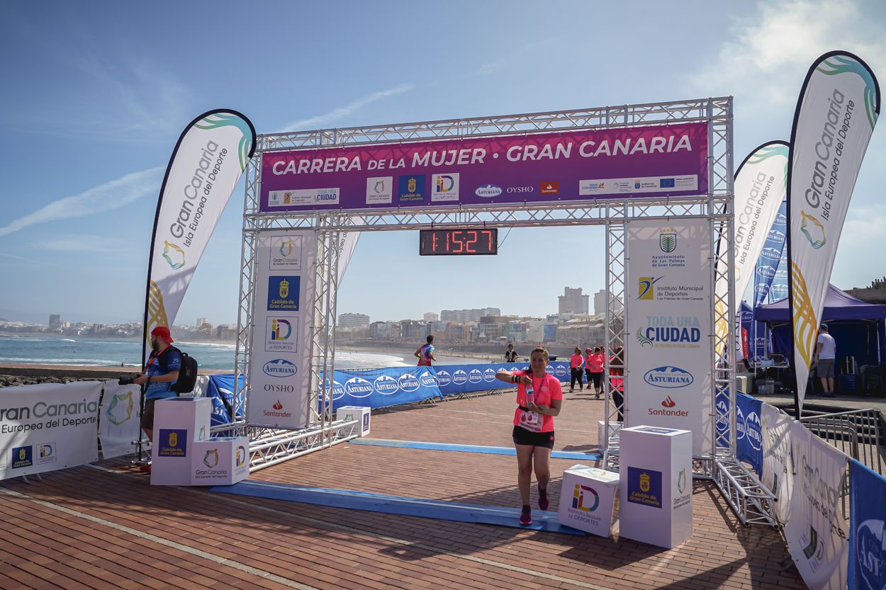 Las fotos de meta de la Carrera de la Mujer de Gran Canaria 12 14 38 15701 O