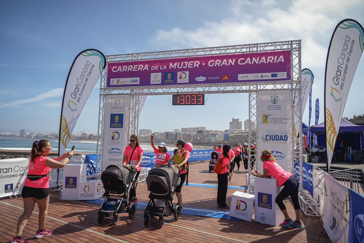 Las fotos de meta de la Carrera de la Mujer de Gran Canaria 12 29 44 15701 O