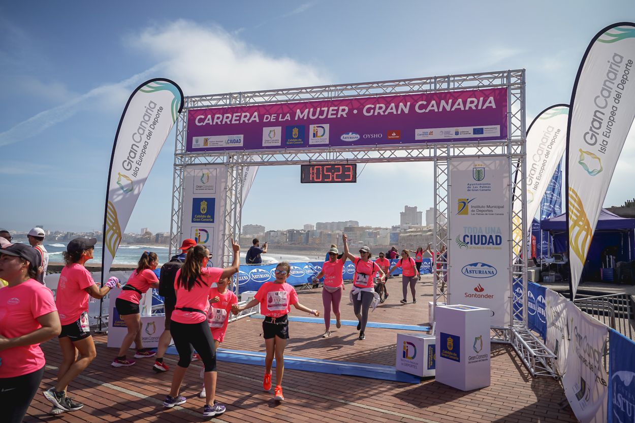 Las fotos de meta de la Carrera de la Mujer de Gran Canaria 12 04 33 15701 O