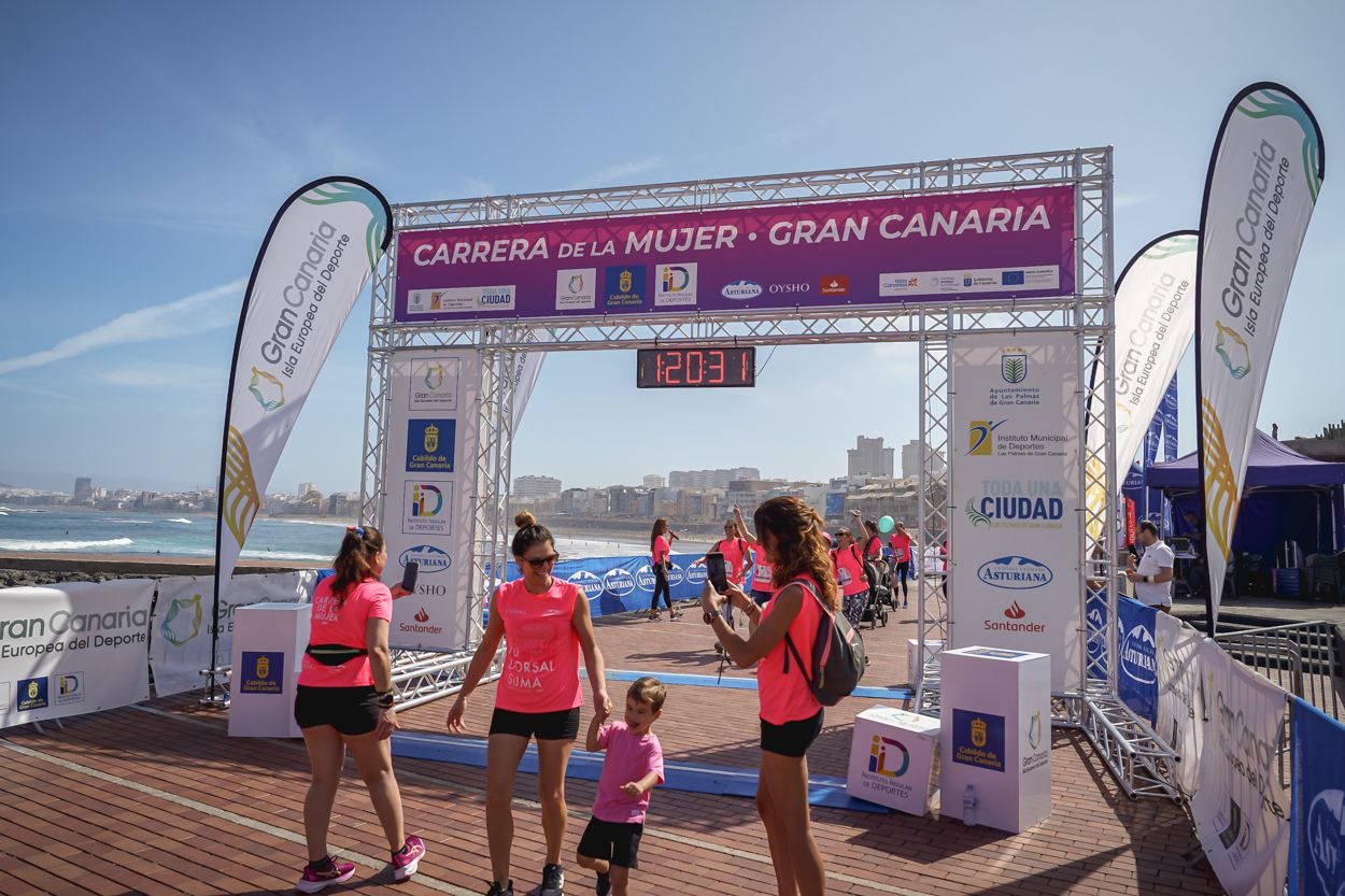 Las fotos de meta de la Carrera de la Mujer de Gran Canaria 12 19 42 15701 O