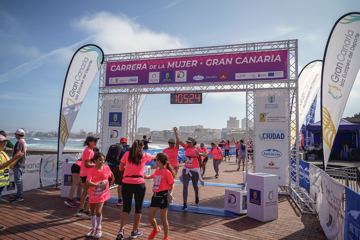 Las fotos de meta de la Carrera de la Mujer de Gran Canaria 12 04 34 15701 O