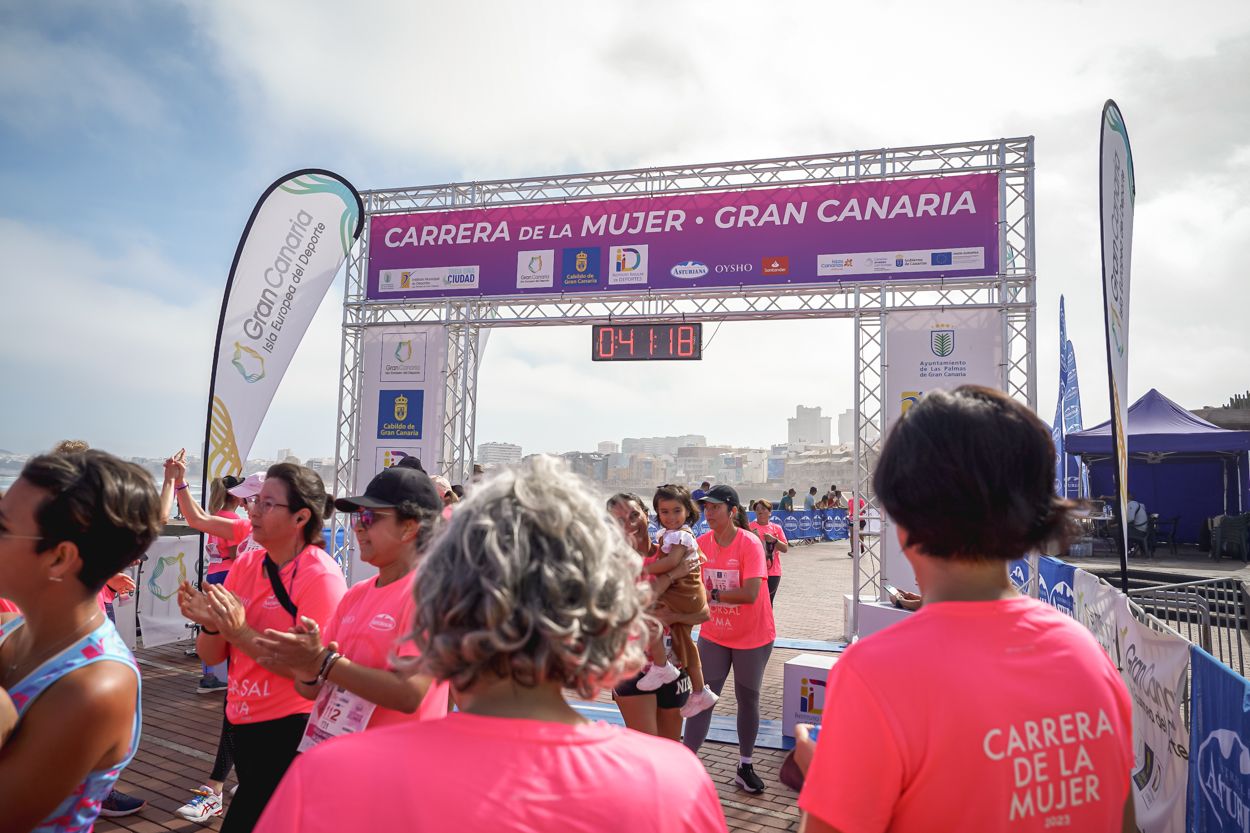 Las fotos de meta de la Carrera de la Mujer de Gran Canaria 11 40 29 15701 O
