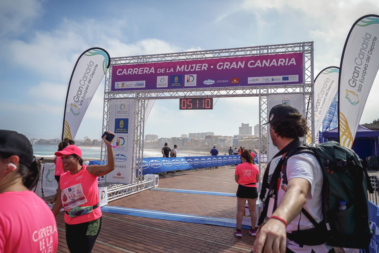 Las fotos de meta de la Carrera de la Mujer de Gran Canaria 11 50 21 15701 O