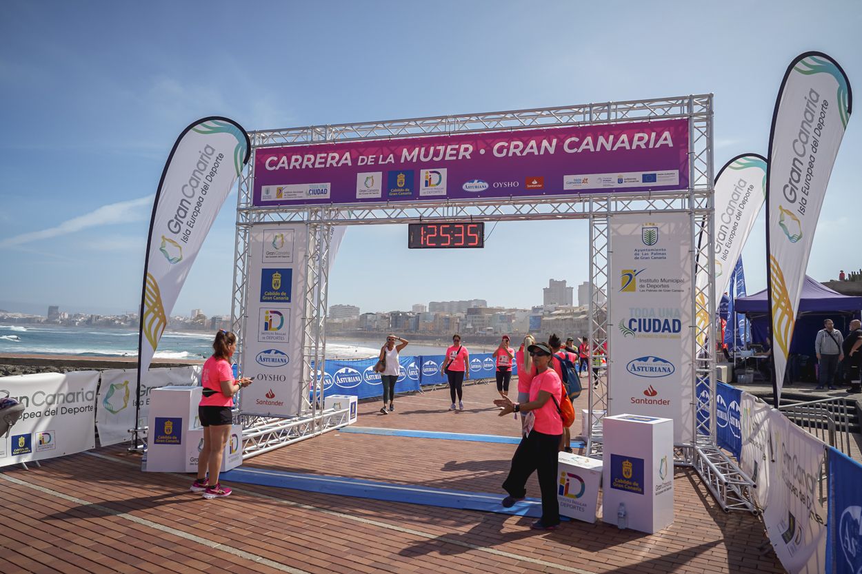 Las fotos de meta de la Carrera de la Mujer de Gran Canaria 12 24 46 15701 O