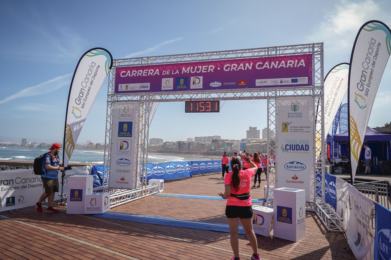 Las fotos de meta de la Carrera de la Mujer de Gran Canaria 12 14 42 15701 O