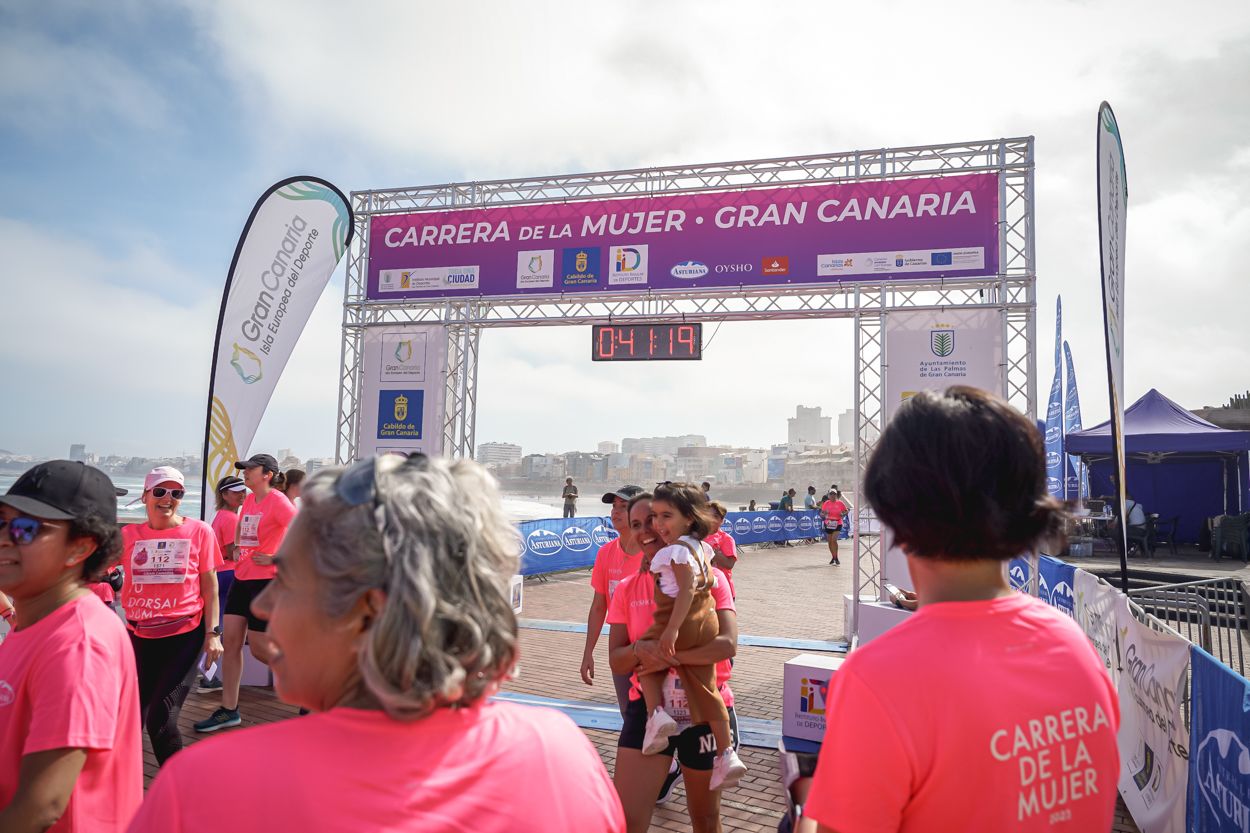 Las fotos de meta de la Carrera de la Mujer de Gran Canaria 11 40 30 15701 O