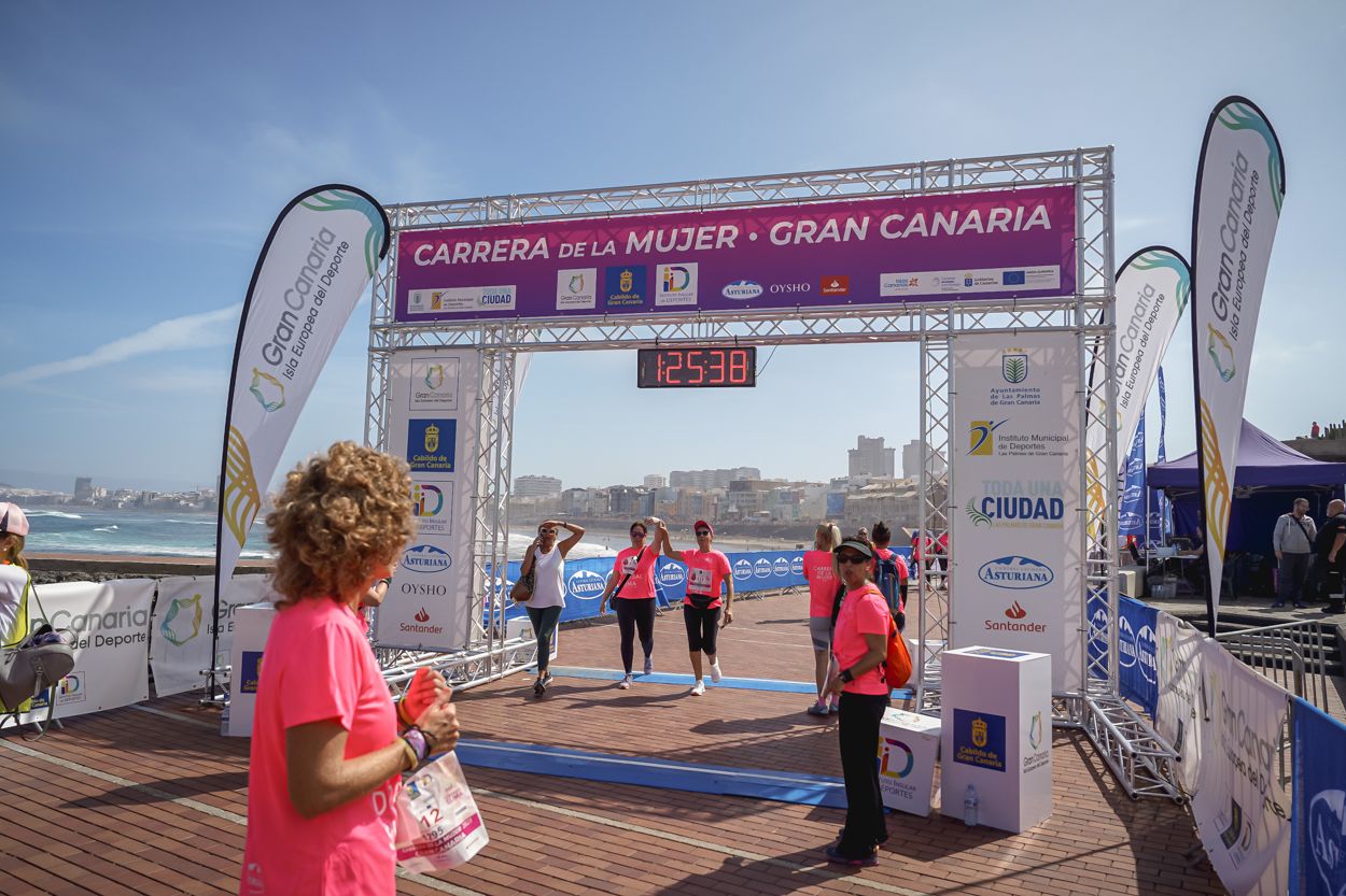 Las fotos de meta de la Carrera de la Mujer de Gran Canaria 12 24 49 15701 O