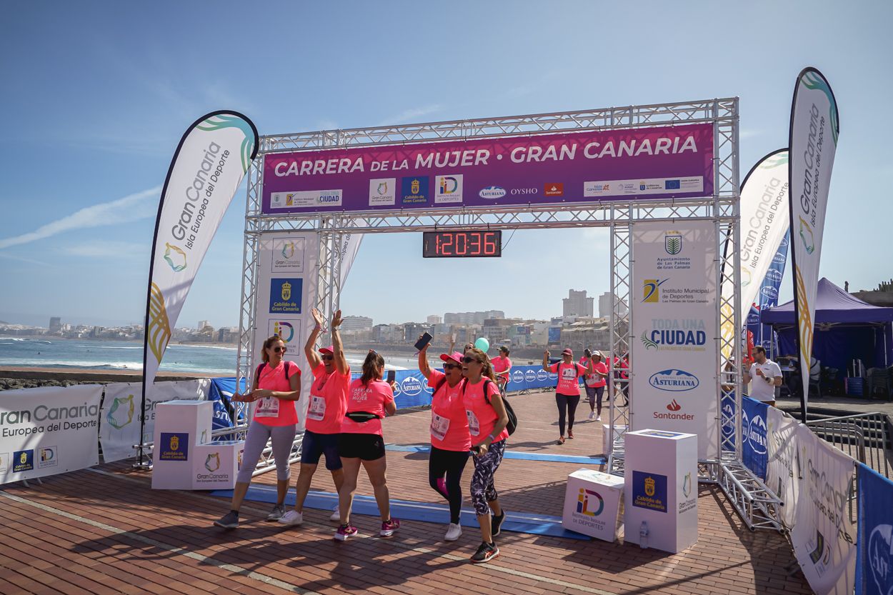 Las fotos de meta de la Carrera de la Mujer de Gran Canaria 12 19 47 15701 O