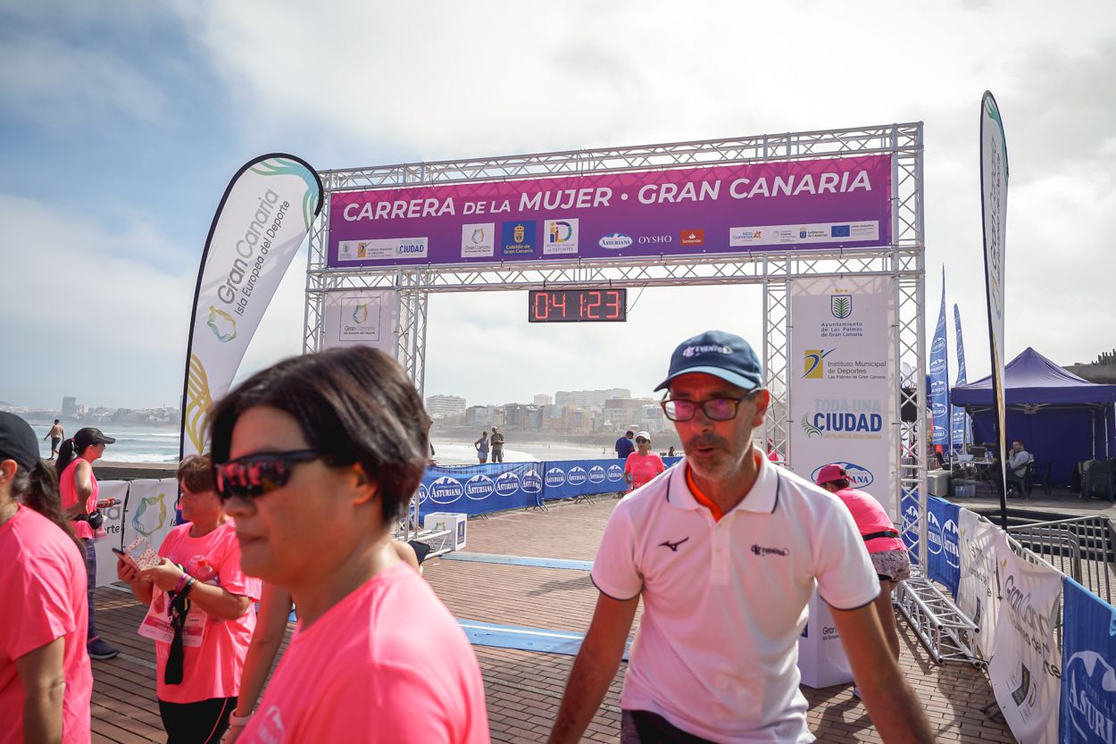 Las fotos de meta de la Carrera de la Mujer de Gran Canaria 11 40 34 15701 O
