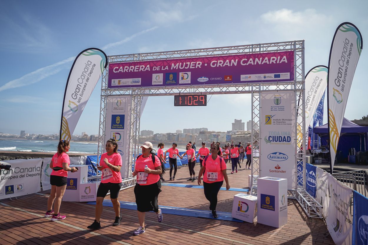 Las fotos de meta de la Carrera de la Mujer de Gran Canaria 12 09 40 15701 O