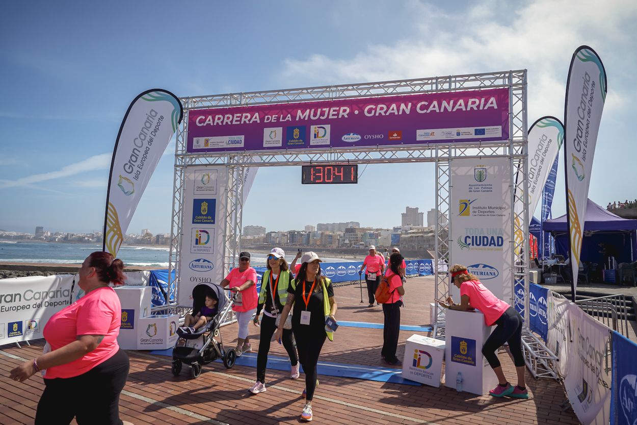 Las fotos de meta de la Carrera de la Mujer de Gran Canaria 12 29 52 15701 O