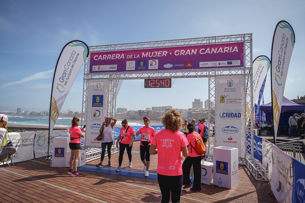 Las fotos de meta de la Carrera de la Mujer de Gran Canaria 12 24 51 15701 O
