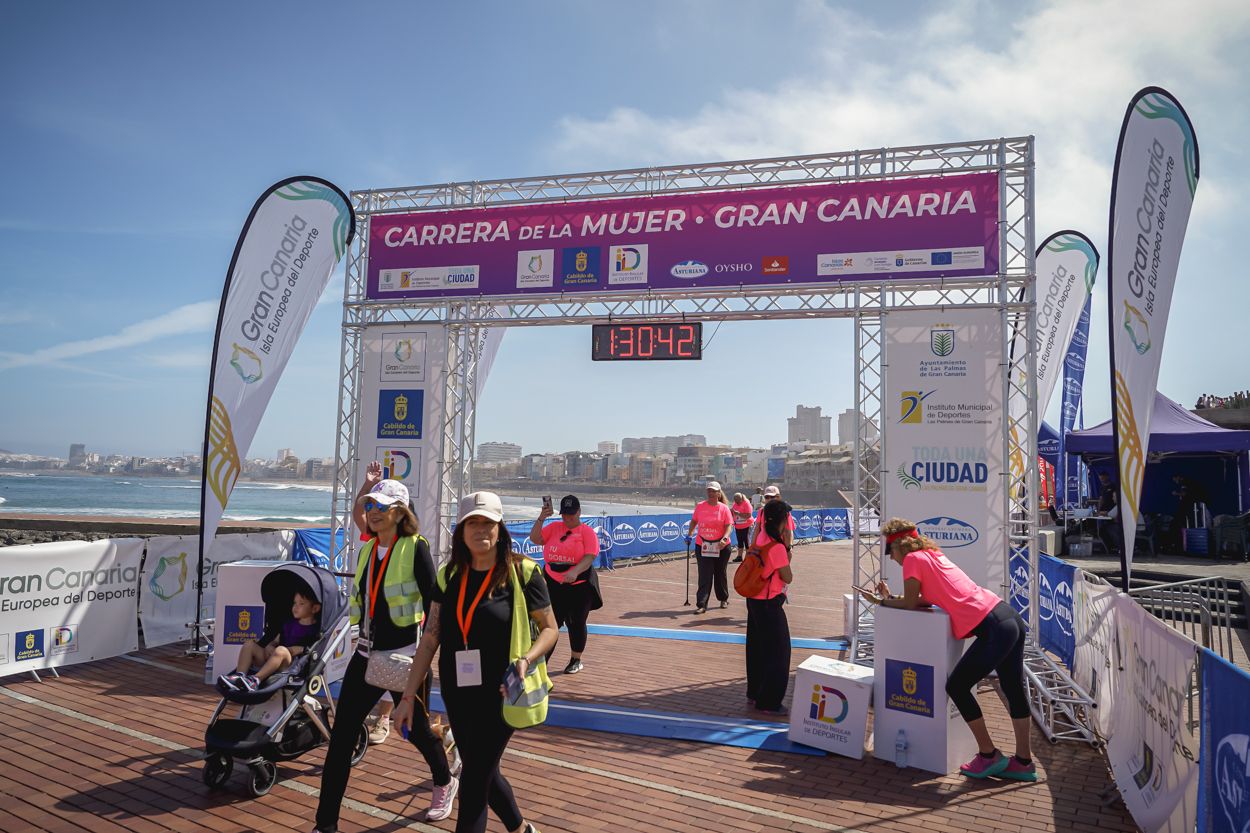 Las fotos de meta de la Carrera de la Mujer de Gran Canaria 12 29 53 15701 O