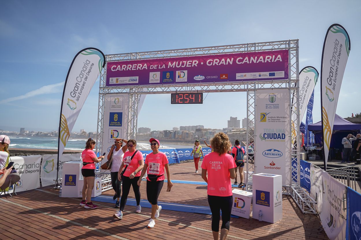 Las fotos de meta de la Carrera de la Mujer de Gran Canaria 12 24 52 15701 O