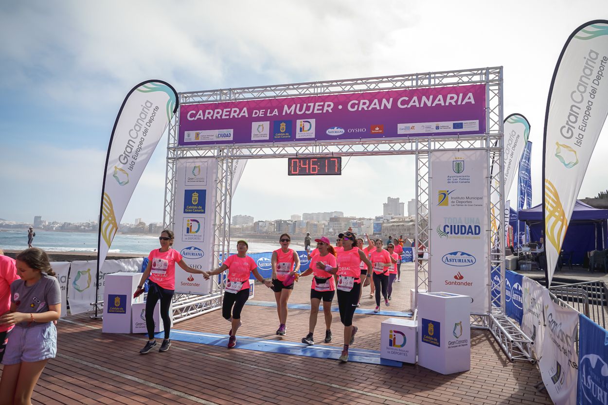 Las fotos de meta de la Carrera de la Mujer de Gran Canaria 11 45 28 15701 O