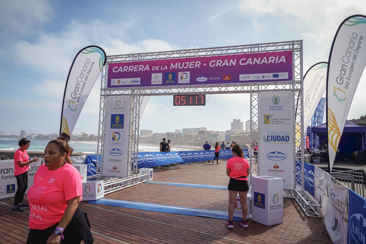 Las fotos de meta de la Carrera de la Mujer de Gran Canaria 11 50 28 15701 O