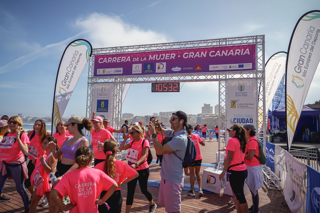 Las fotos de meta de la Carrera de la Mujer de Gran Canaria 12 04 43 15701 O