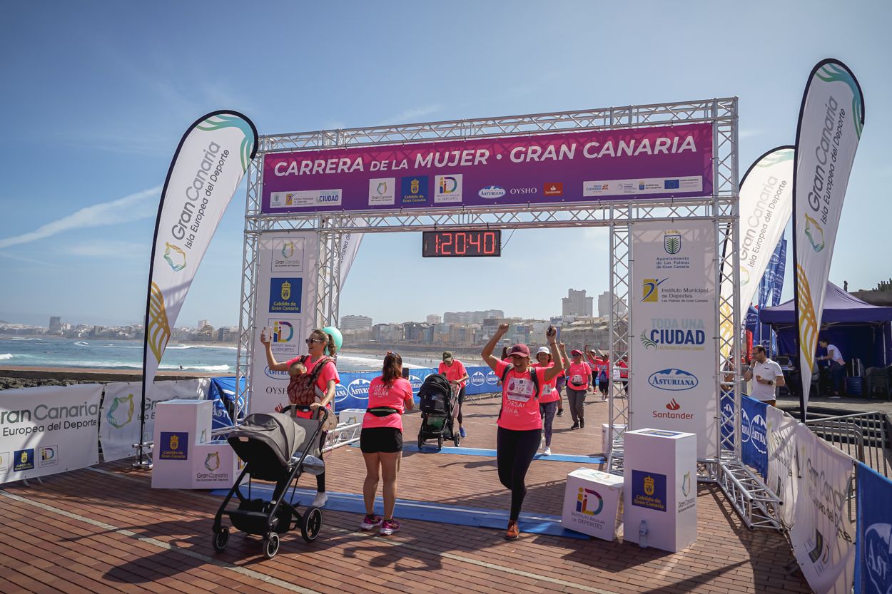 Las fotos de meta de la Carrera de la Mujer de Gran Canaria 12 19 51 15701 O